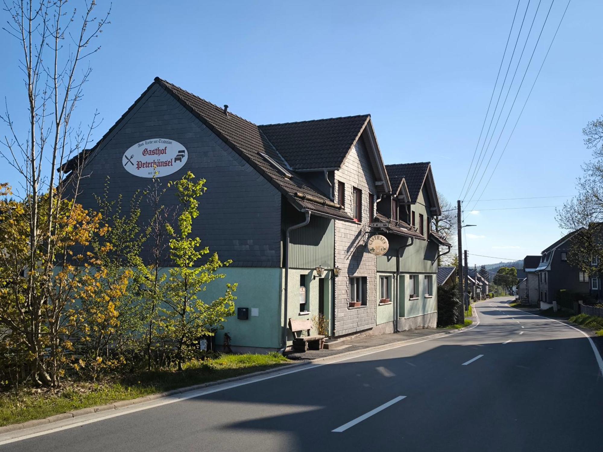 Gasthaus Und Hotel Peterhaensel Spechtsbrunn Bagian luar foto
